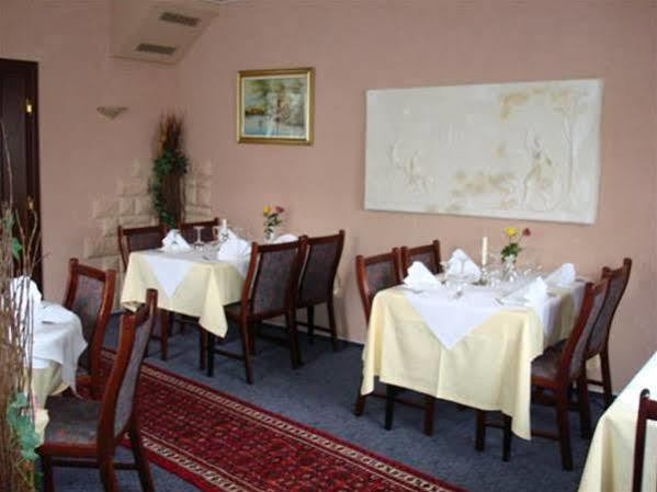 Hotel Am Nordkreuz Harrislee Exterior photo